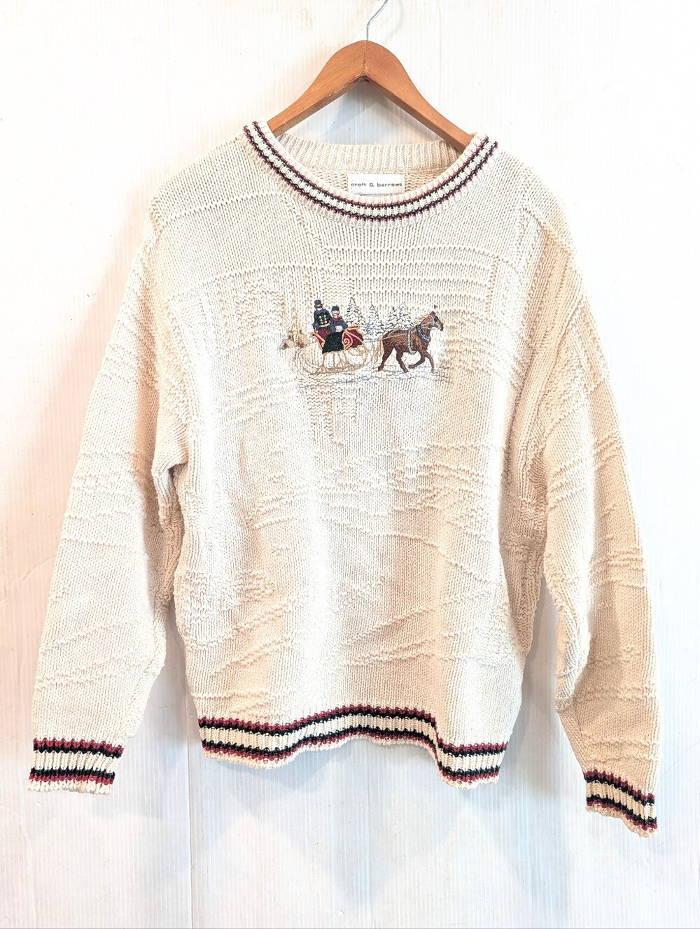 CROFT & BARROW 100% Cotton Textured Knit Embroidered Horse & Sleigh Crewneck